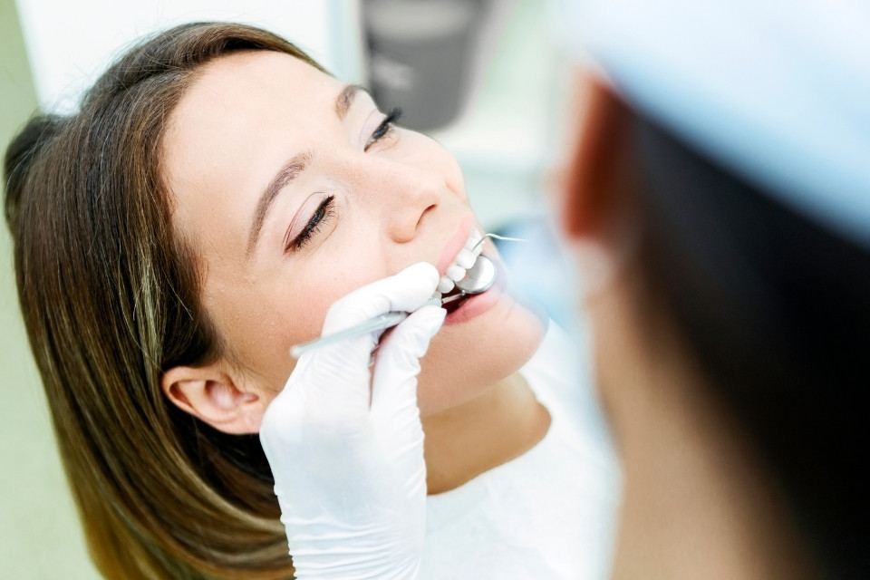 dental-cleaning surrey