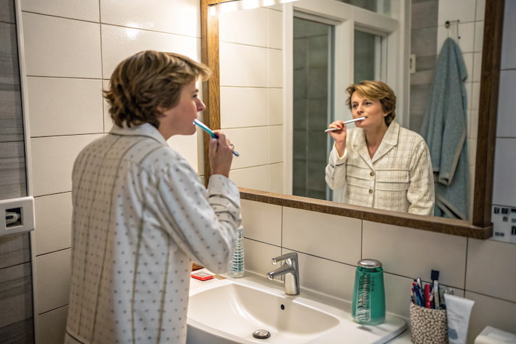 Start Brushing After teeth removal