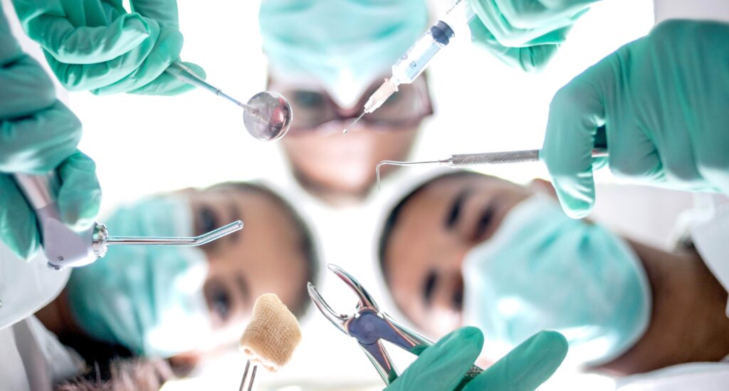 What Services Emergency Dental Clinics Provide