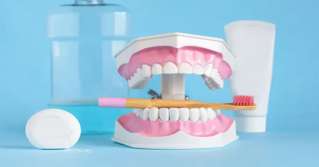a picture of a toothbrush in a denture